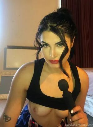 Kylienz OnlyFans Leaked Free Thumbnail Picture - #lc8RRfHBEc