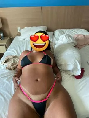 Laais Vaz Thumbnail Picture