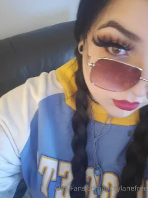 Laceylanefree OnlyFans Leaked Free Thumbnail Picture - #0170lHHVZ7