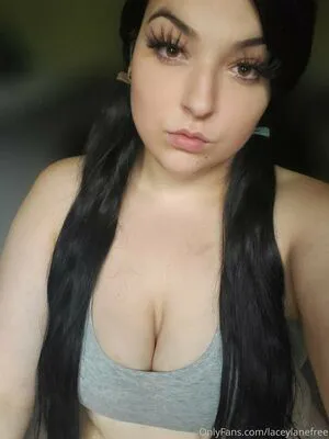 Laceylanefree OnlyFans Leaked Free Thumbnail Picture - #ICOZnDX2R1