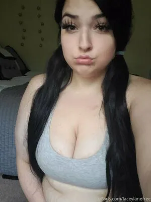 Laceylanefree OnlyFans Leaked Free Thumbnail Picture - #s2r8aQhtBG