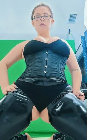 Laceyroyce OnlyFans Leaked Free Thumbnail Picture - #AETwRklCIZ