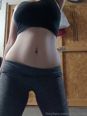 Lacii Sullivan Thumbnail Picture
