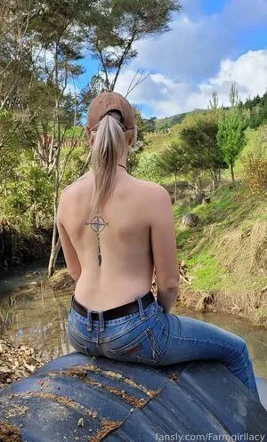 Lacy Larson OnlyFans Leaked Free Thumbnail Picture - #rlFZ3d9SXu