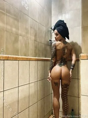 Lady B OnlyFans Leaked Free Thumbnail Picture - #8WACBHZwML