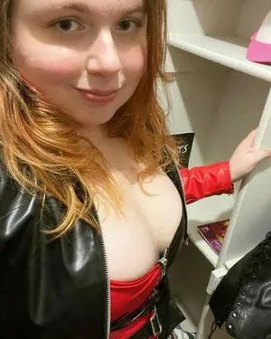 Lady Emily OnlyFans Leaked Free Thumbnail Picture - #3B03Cmpgit
