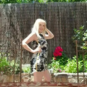 Lady Sharon OnlyFans Leaked Free Thumbnail Picture - #MsBdwQwlLs