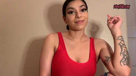 Lady Toro OnlyFans Leaked Free Thumbnail Picture - #M2DPFxKQo4