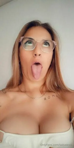 Ladyalexia Thumbnail Picture