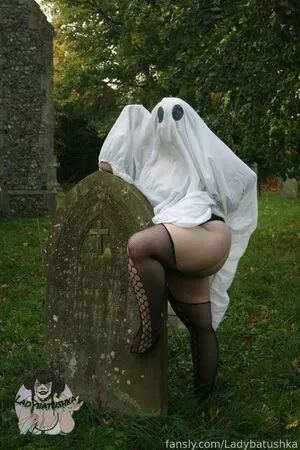 Ladybatushka OnlyFans Leaked Free Thumbnail Picture - #3pgBO0Wi87