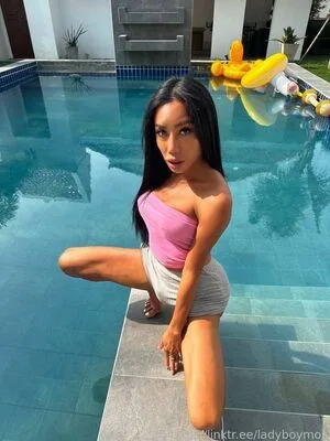 Ladyboymos OnlyFans Leaked Free Thumbnail Picture - #pmSS0glSWx