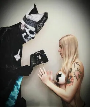Ladyghuleh Thumbnail Picture