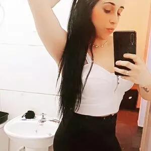 Lailla Cristina Profile Thumbnail