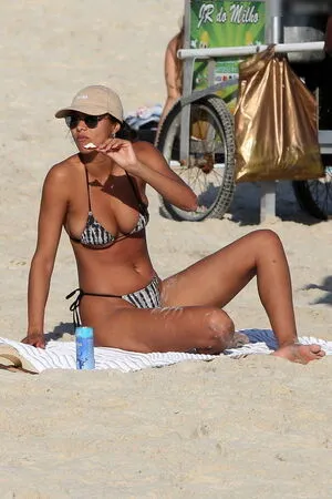 Lais Ribeiro OnlyFans Leaked Free Thumbnail Picture - #zISFChclA7