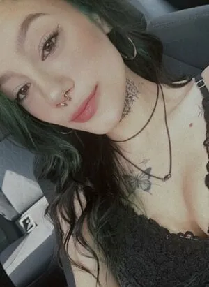 Laken Leana Thumbnail Picture