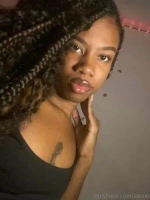 Lakoki Thumbnail Picture