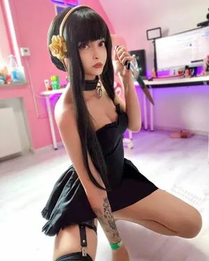 Lalenabee Thumbnail Picture