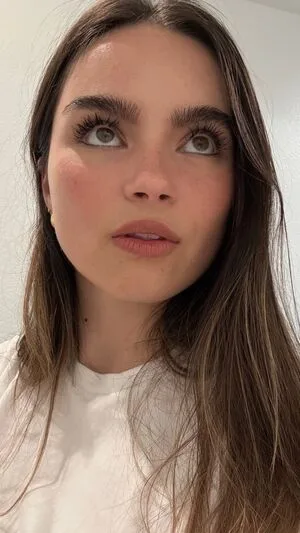 Landry Bender Thumbnail Picture