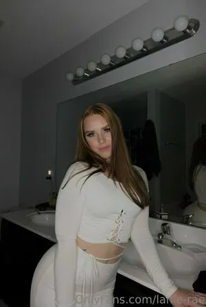 Lanie Rae Thumbnail Picture