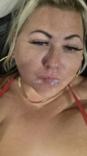 Lara Moore OnlyFans Leaked Free Thumbnail Picture - #6G8UU14RGx