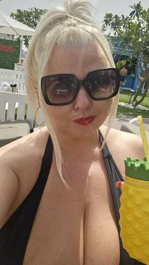 Lara Moore OnlyFans Leaked Free Thumbnail Picture - #ED2Xdm5HRP