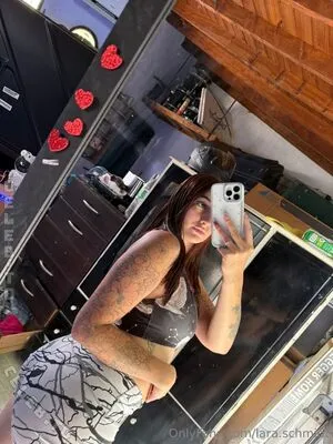 Lara Schmidt OnlyFans Leaked Free Thumbnail Picture - #Q7LKITKgim