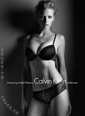 Lara Stone OnlyFans Leaked Free Thumbnail Picture - #dDUnTFlXCF