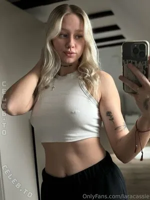 Laracassie OnlyFans Leaked Free Thumbnail Picture - #8T4v6aKXOF