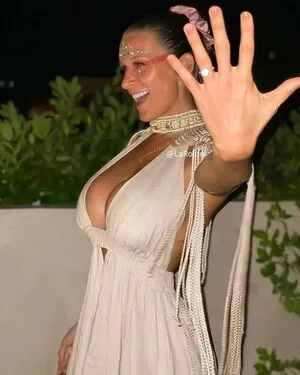 Larolon OnlyFans Leaked Free Thumbnail Picture - #zehmnUP71d