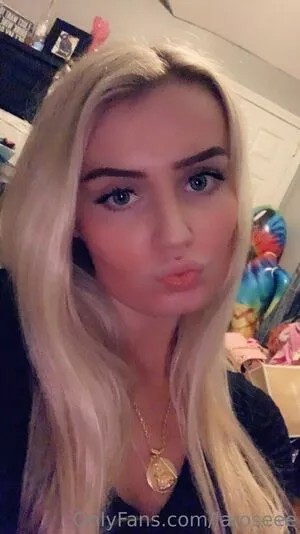 Laroseee OnlyFans Leaked Free Thumbnail Picture - #MhQqHzp45Y