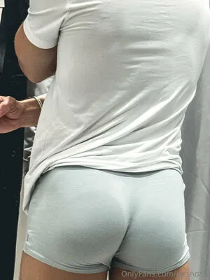 Larsnoah OnlyFans Leaked Free Thumbnail Picture - #8HvNzUf5Dn