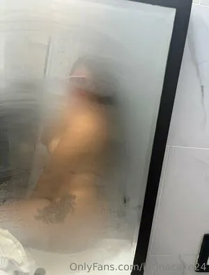 Latinacake24 Thumbnail Picture