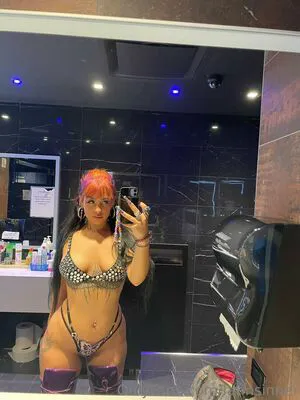 Latinsinner Thumbnail Picture
