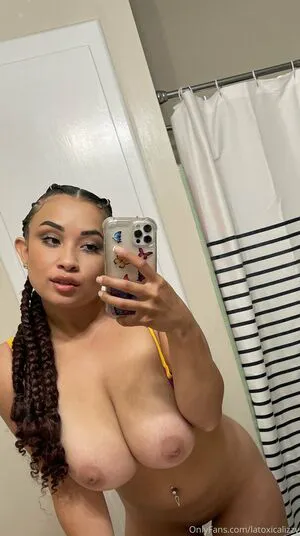 Latoxicalizzy OnlyFans Leaked Free Thumbnail Picture - #joijZCVOK2