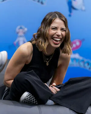 Laura Bailey OnlyFans Leaked Free Thumbnail Picture - #eSFclFWOLV
