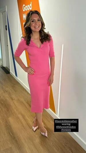 Laura Tobin OnlyFans Leaked Free Thumbnail Picture - #e2fZoM4Pr2
