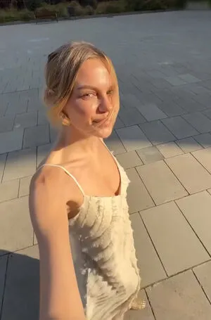 Lauraabla OnlyFans Leaked Free Thumbnail Picture - #CyHe7B0f23