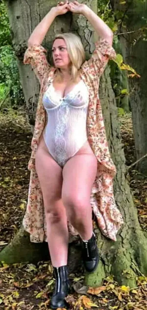 Lauracurvemodel OnlyFans Leaked Free Thumbnail Picture - #5PoFtQT5Je