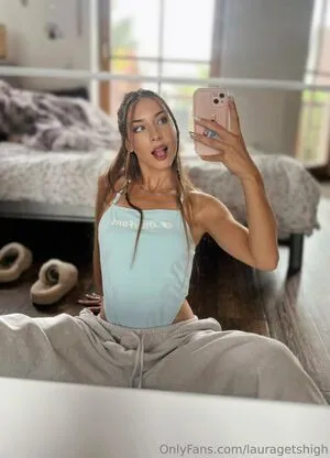 Lauragetshigh OnlyFans Leaked Free Thumbnail Picture - #OshOGaMKmv