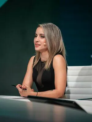 Laure Valee OnlyFans Leaked Free Thumbnail Picture - #D9KRHC5Dgp