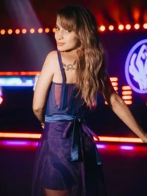 Laure Valee OnlyFans Leaked Free Thumbnail Picture - #OfRNl9HDPO