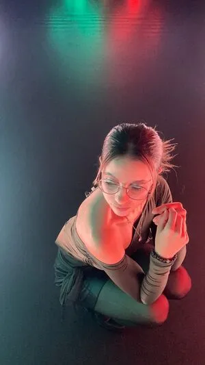 Laure Valee OnlyFans Leaked Free Thumbnail Picture - #syORxiWL2T
