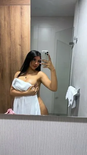 Lauren 98 Thumbnail Picture