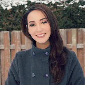 Lauren Chen Thumbnail Picture