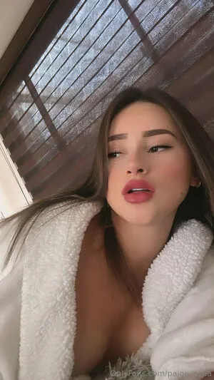 Laurennquinn Thumbnail Picture