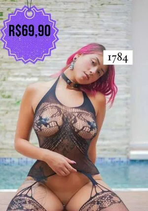 Lavagiirll Thumbnail Picture