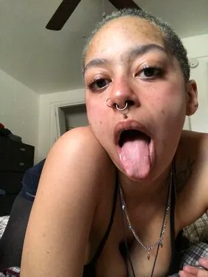 Lavender77x Thumbnail Picture