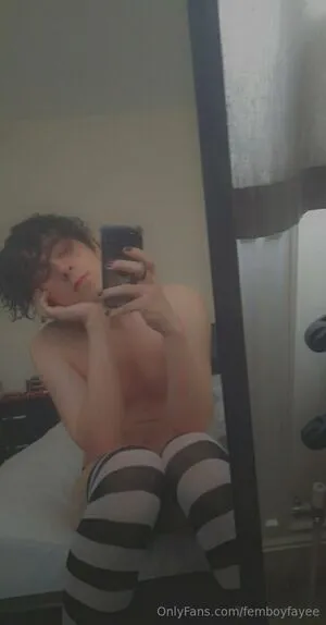 Lavenderfayee Thumbnail Picture