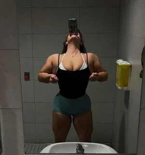 Layla Wilde OnlyFans Leaked Free Thumbnail Picture - #EeFeNB3pnM