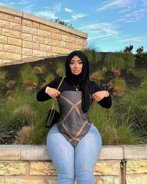 Layloolaaaaaa OnlyFans Leaked Free Thumbnail Picture - #O22Kjol2tl